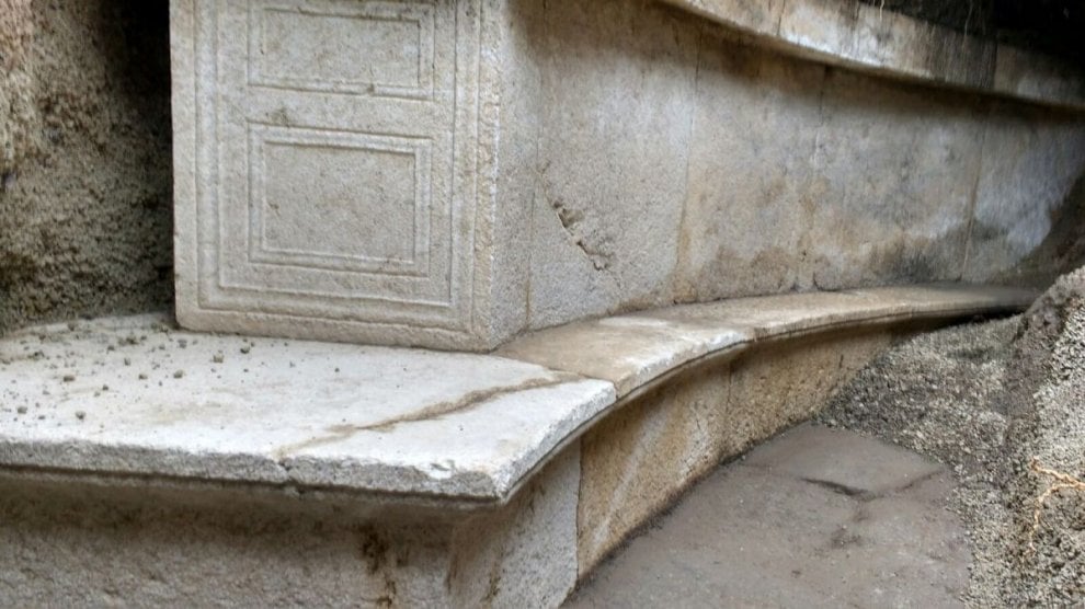 Risultati immagini per tomba monumentale a pompei